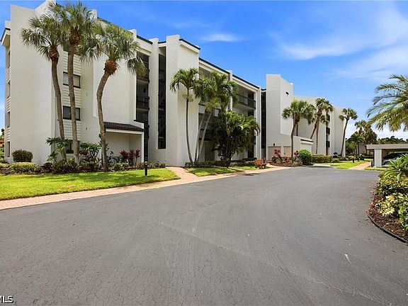 3rd image of 4586 Trawler Ct APT 303