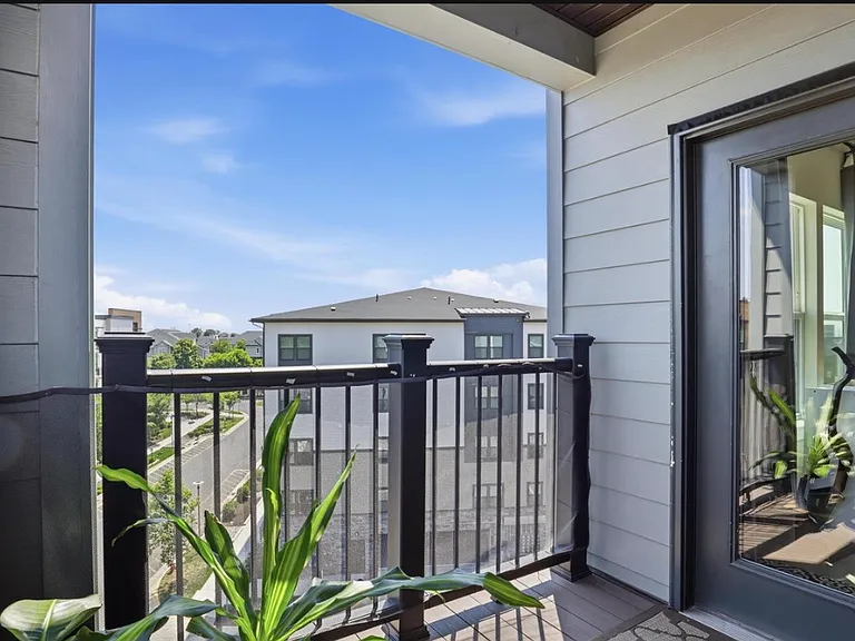 12850 Mosaic Park Way #Y — Photo 17