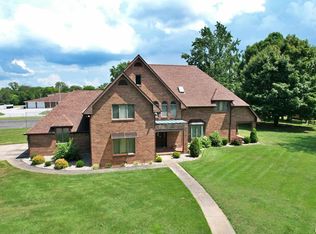 9 Brian Dr, Metropolis, IL 62960