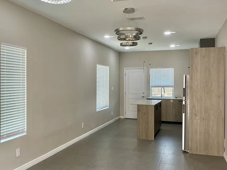 5601 Puffin Ave #1 — Photo 2