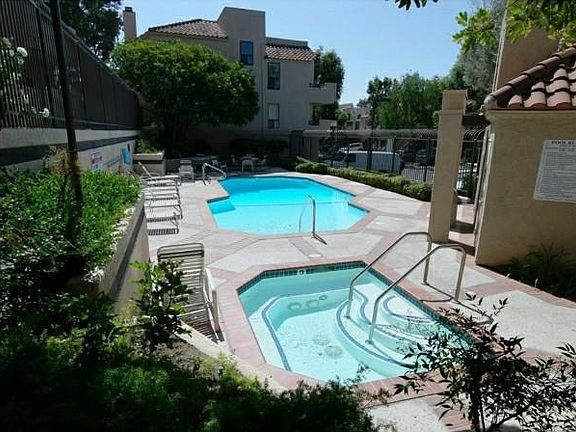 5th image of 205 McAfee Ct
