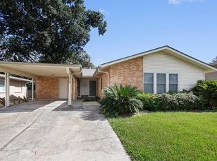 2225 Elizabeth St, Metairie, LA 70003