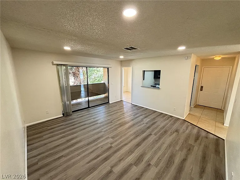 2883 Wheelwright Dr #D — Photo 3