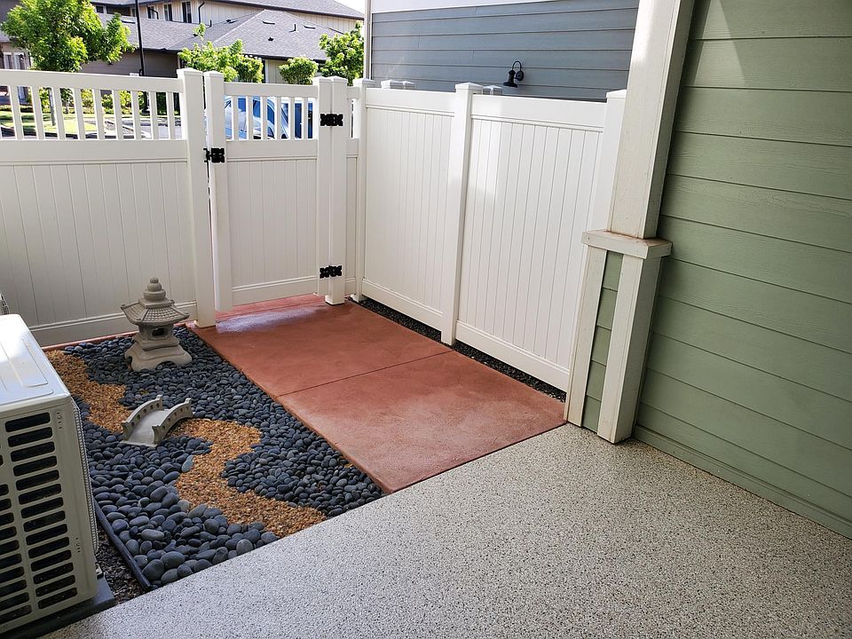 1st image of 724 Kakala St #1405A