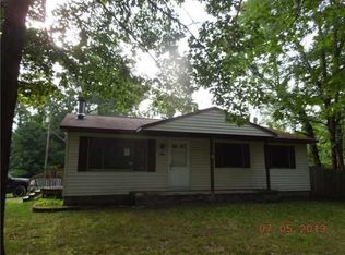 5988 Crandall Rd, Howell, MI 48855