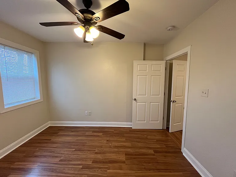6368 Morrowfield Ave — Photo 15