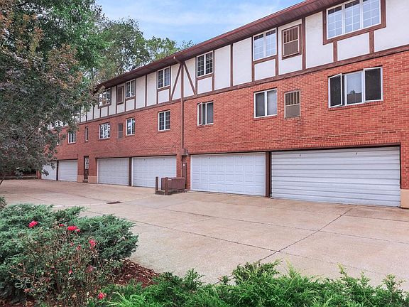 3rd image of 1500-1516 W Market St #1516-02