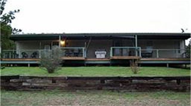 1st image of 285 Shady Oaks Dr