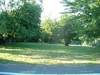 2nd image of 4642 S 146th St