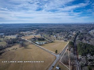 141 Wallaby Rd, Bessemer City, NC 28021