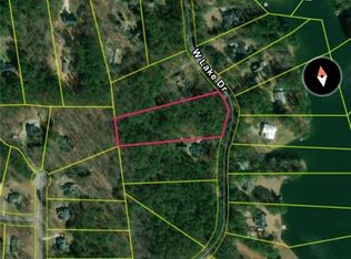 450 W Lake Dr, Oxford, GA 30054