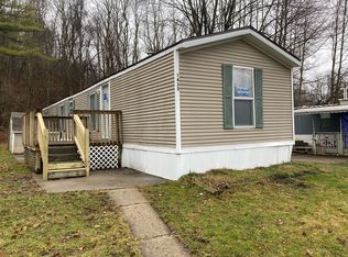 1432 Willow, Kalamazoo, MI 49004