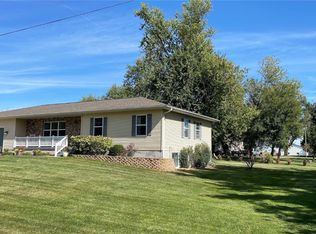 118 Ink Rd NW, Mount Vernon, IA 52314