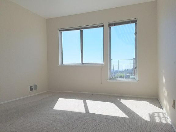 5th image of 120 Portola Dr APT 1