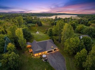 10243 John Trl, Chisago City, MN 55013