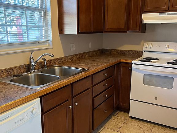 2nd image of 6361 Beechmont Ave APT 6