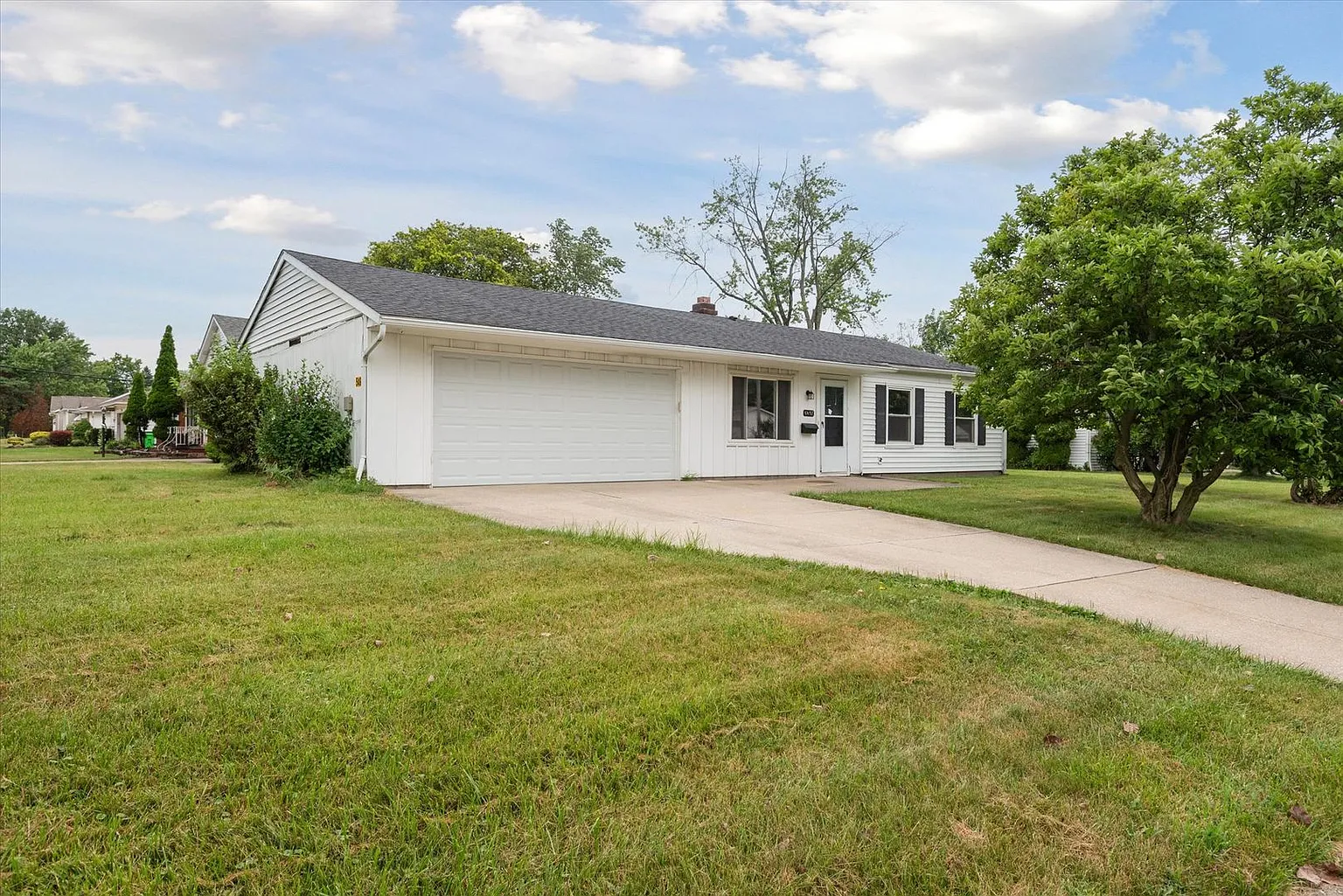 5497 Bartlett Rd photo 1
