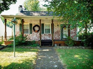 3705 Washington Ave SE, Charleston, WV 25304