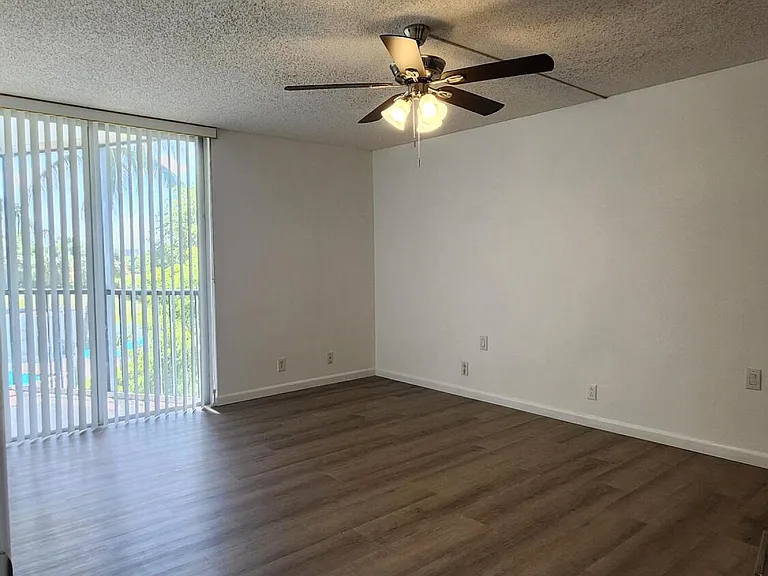 6500 NW 2nd Ave #311 — Photo 41