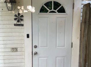 610 N Encina St #A, Visalia, CA 93291