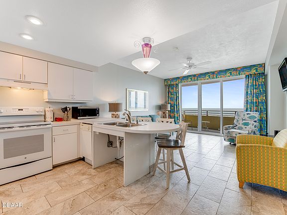 2nd image of 300 N Atlantic Ave #606