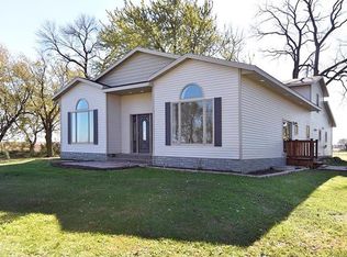 7485 263rd St E, Faribault, MN 55021