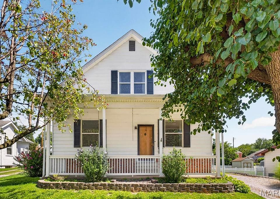 1st image of 608 S Rapp Ave