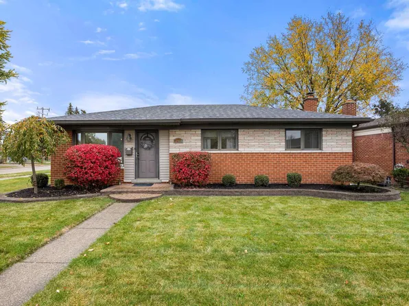 32440 Parker Cir, Warren, MI 48088