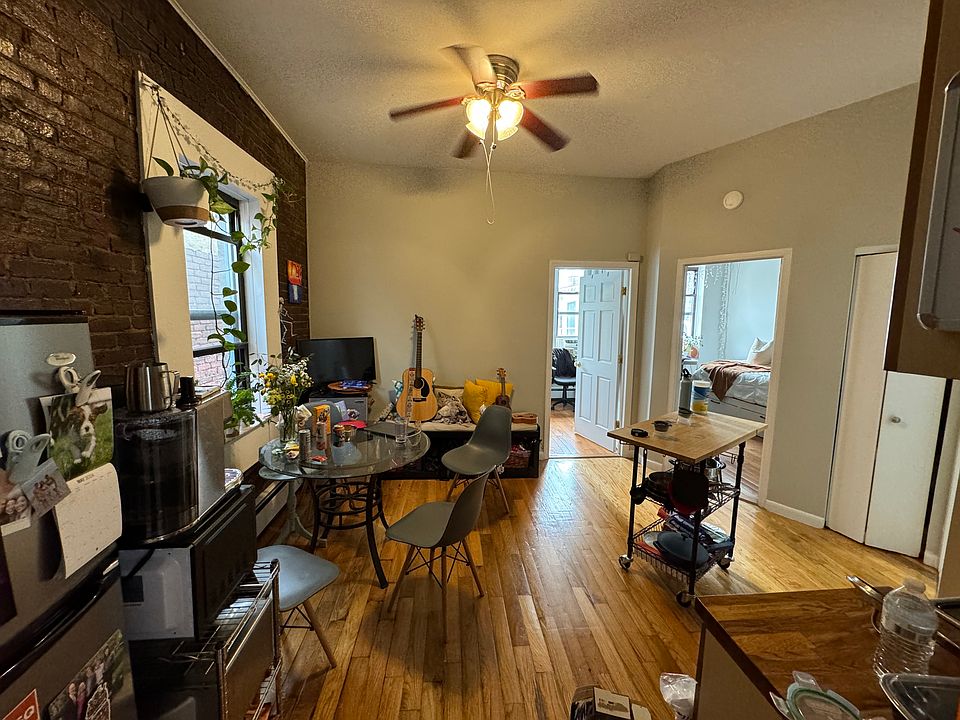 1st image of 456 W 57th St APT 5C