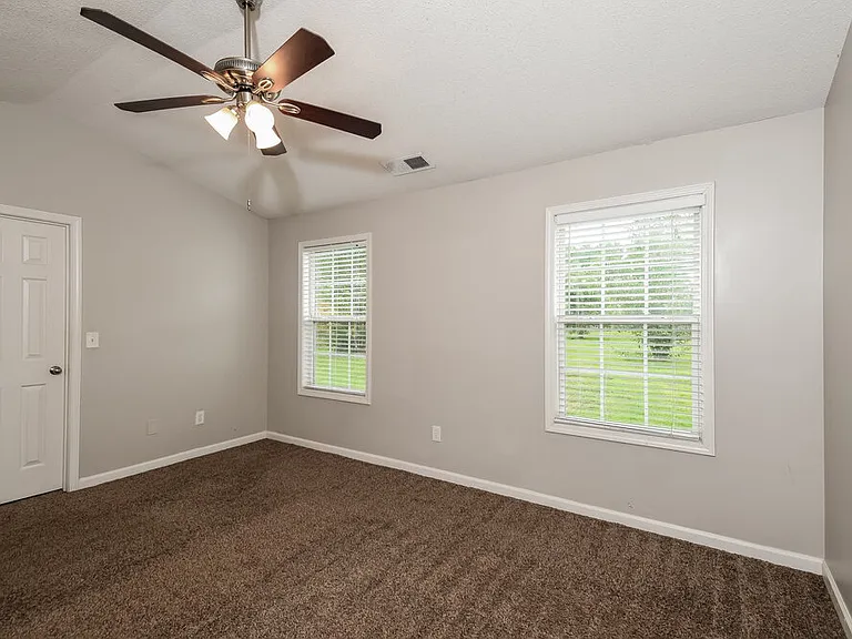 22 Belgrant Ct — Photo 9