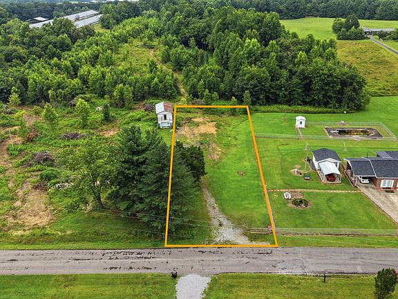 4th image of 301-325 County Road 315