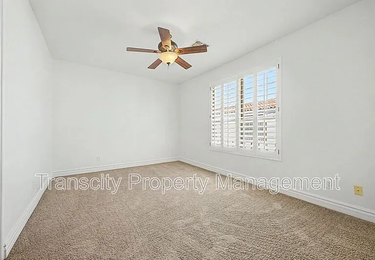 111 W Missouri Ave #B — Photo 11