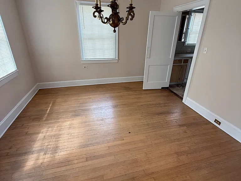 1002 N Rotary Dr — Photo 5