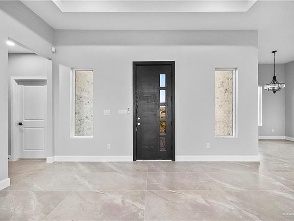 3rd image of 2310 Yellow Stone St
