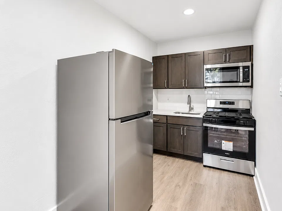 51 E Cliveden St #A