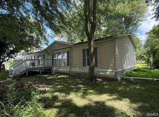1832 E County Road 950 N, Farmersburg, IN 47850