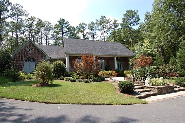 No details have been spared!  4-sided brick ranch on full basement w/ 2 acres!