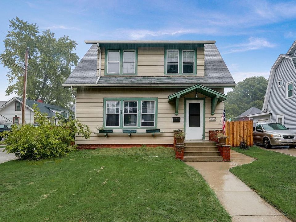 1st image of 523 Bethesda COURT