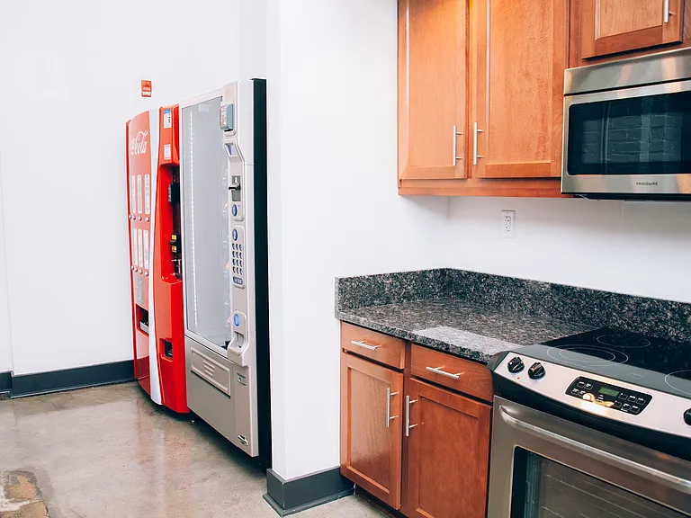 City View Lofts — Photo 28