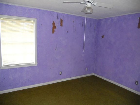 3rd image of 3617 Cypress Lake Dr