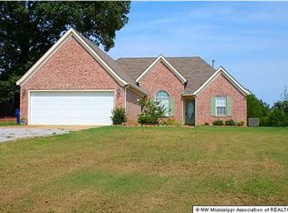 175 Moore Xing S, Byhalia, MS 38611