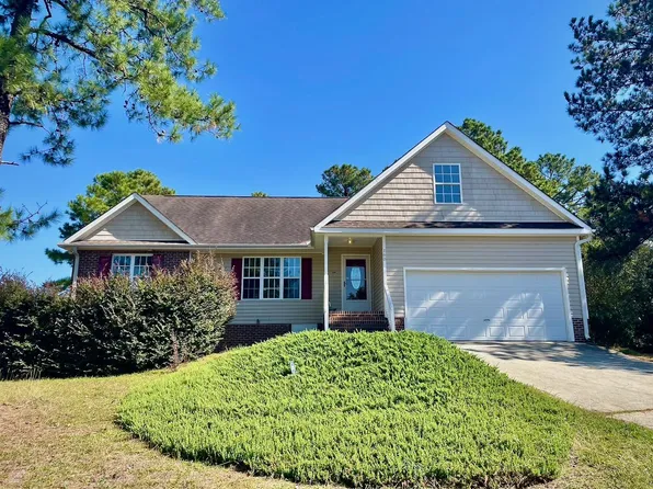 160 Hunters Rdg, Cameron, NC 28326