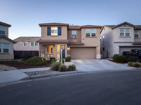 1290 Marille Ln, Hollister, CA 95023