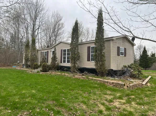 52 Ervin Road, Corinna, ME 04928
