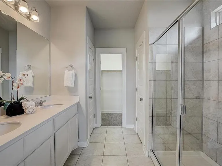 216 Trellis Blvd — Photo 18