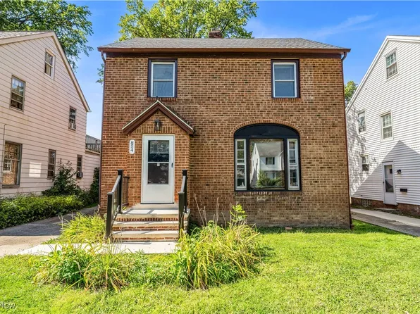 854 Keystone Dr, Cleveland Heights, OH 44121