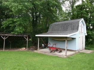 2004 High Hill Rd, Pulaski, PA 16143