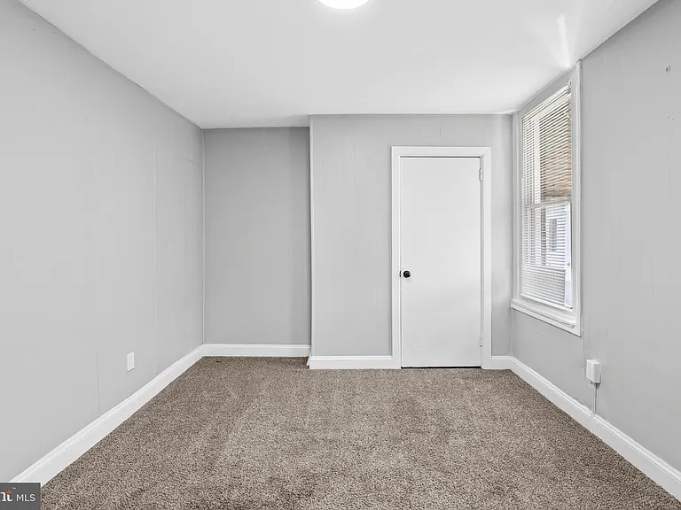3109 Arbor St — Photo 14