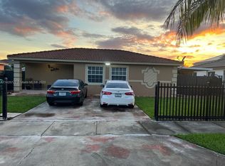 27718 SW 132nd Pl, Homestead, FL 33032