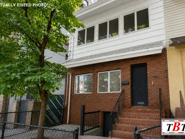 1382 East 15th Street image 1 of 52